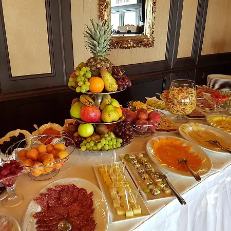 ホテル Palace Marina Dinevi 5*