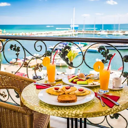 ホテル Palace Marina Dinevi スヴェティ・ヴラス