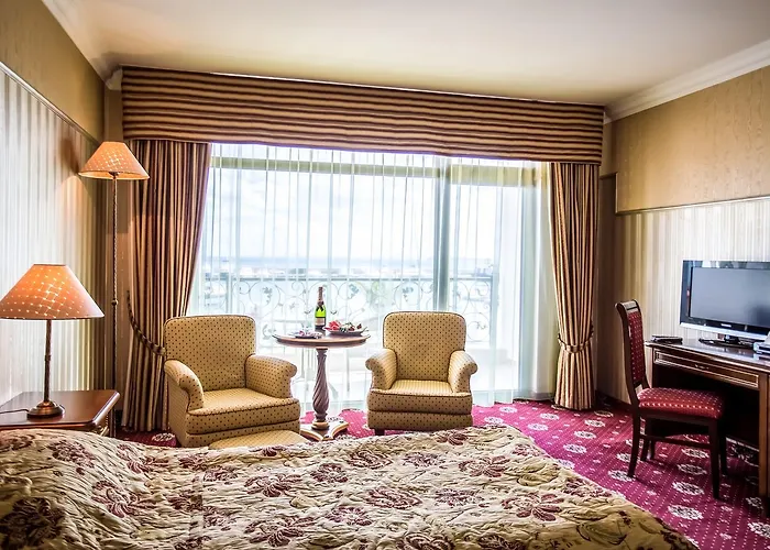 Palace Marina Dinevi