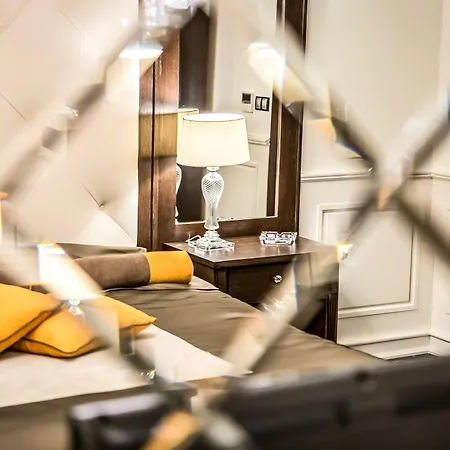 Hotel Palace Marina Dinevi 5*