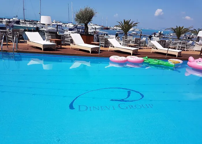 Hotel Palace Marina Dinevi 5*